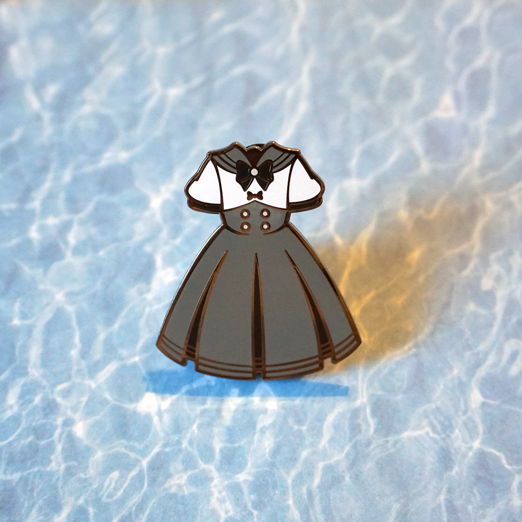 0 Sailor Lolita (Black) - Enamel Pin (Lolita Couturier) - Atelier Perséphone : bijoux, accessoires et papeterie