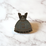 0 Kuro Lolita - Enamel Pin (Lolita Couturier) - Atelier Perséphone : bijoux, accessoires et papeterie